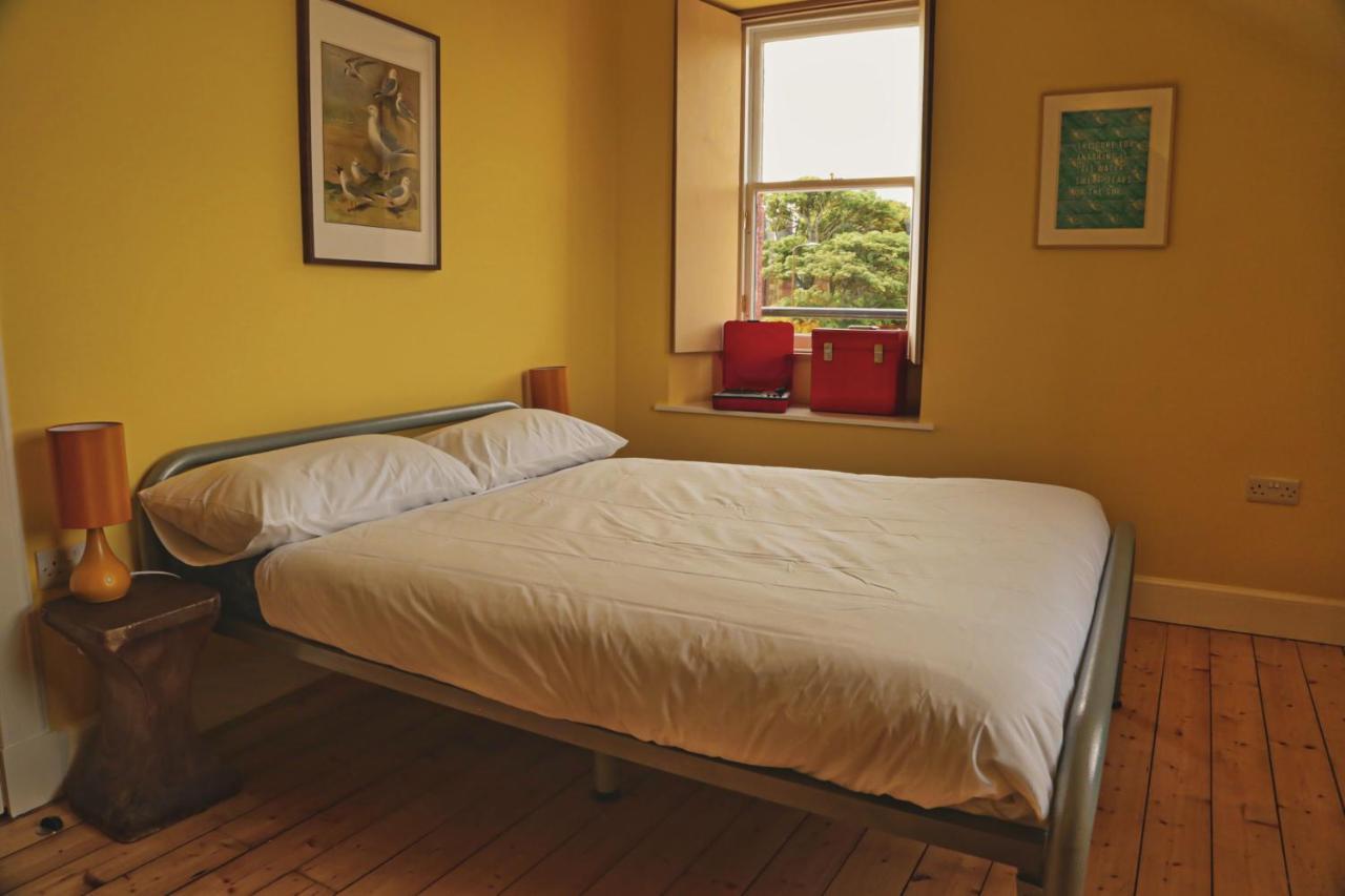 The Dolphin Inn Hostel Dunbar Eksteriør bilde